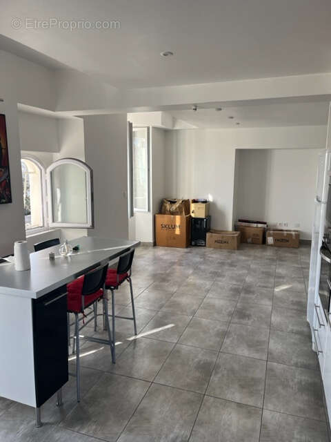 Appartement à MARSEILLE-15E