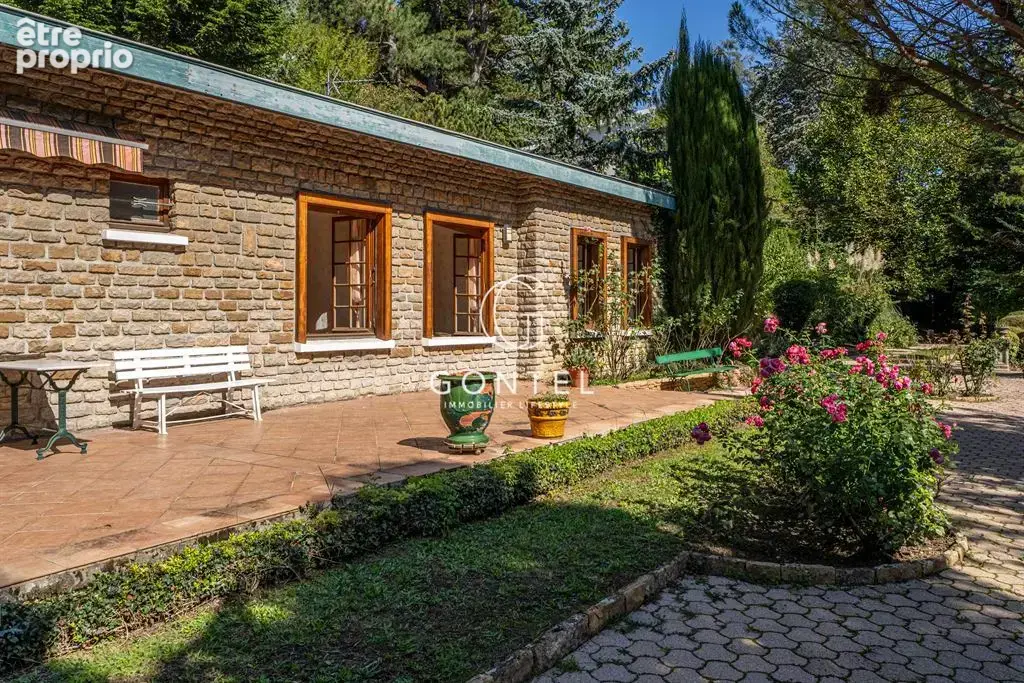 Magnifique projet de rénovation pour cette maison des années 70 - photo 5