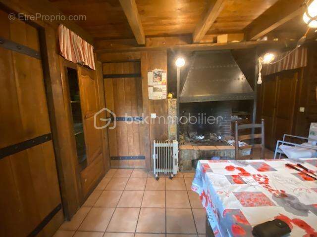 Luc sur aude - villa  atypique - garage - atelier - jardin - photo 6