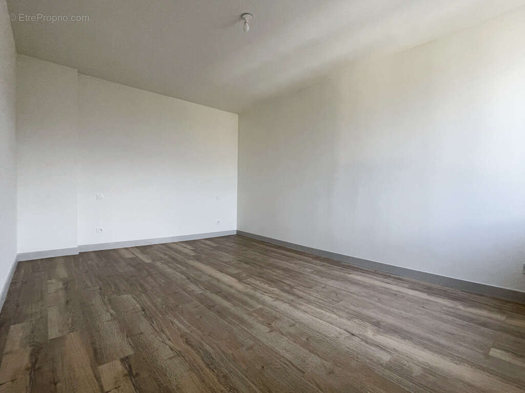 Appartement à VILLARD-BONNOT