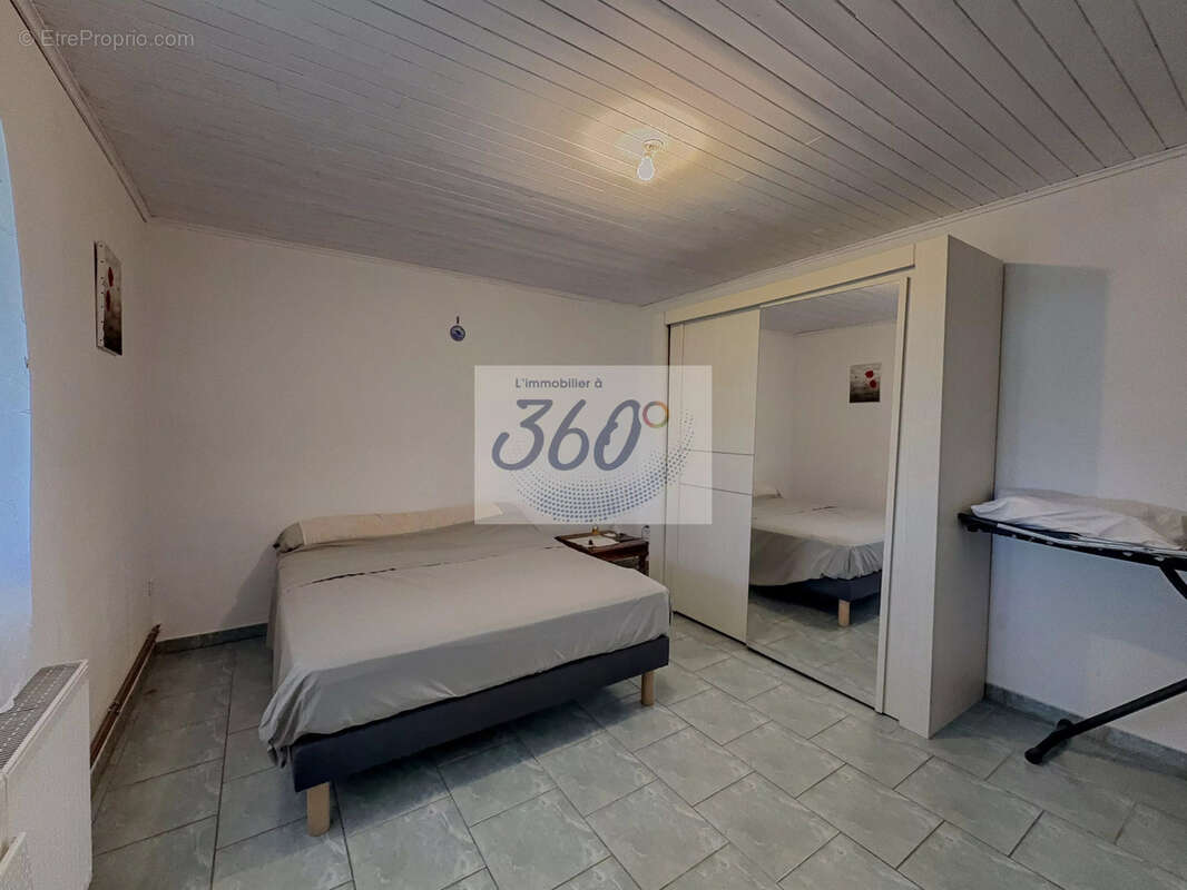 Spacieuse maison de plain-pied de 147 m2 à deux pas du centre-ville de Louhans - photo 14