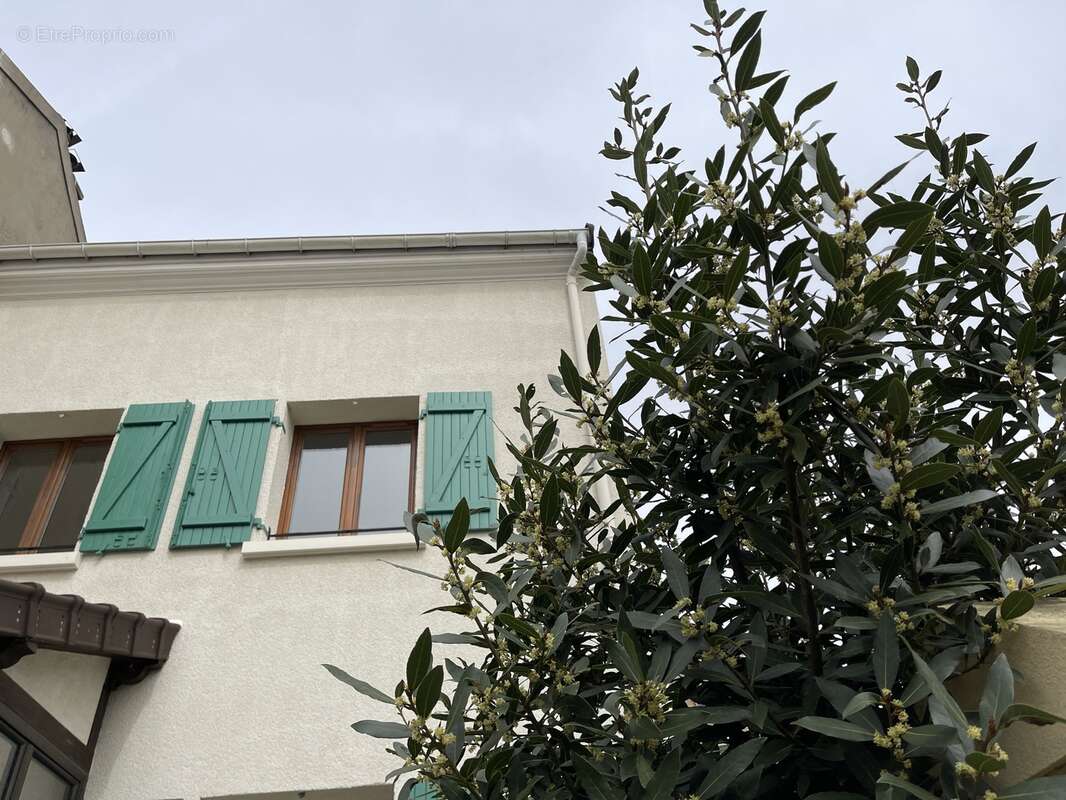Maison à PUTEAUX
