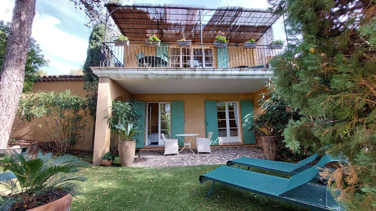 Maison à LA MOTTE