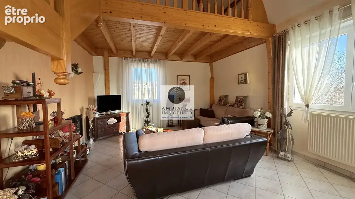 Appartement avec terrasse dans un quartier résidentiel - photo 5