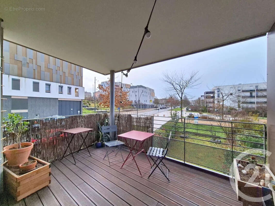 Appartement à SATHONAY-CAMP