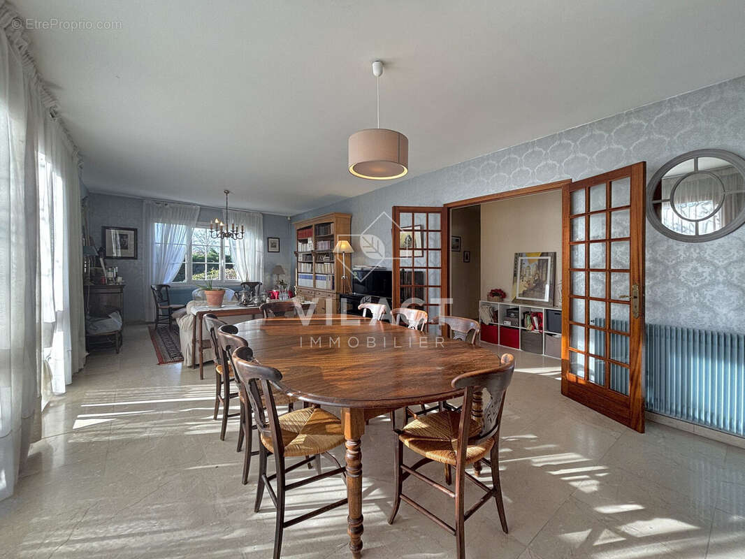 séjour exposition sud et ouest - Maison à BLANQUEFORT