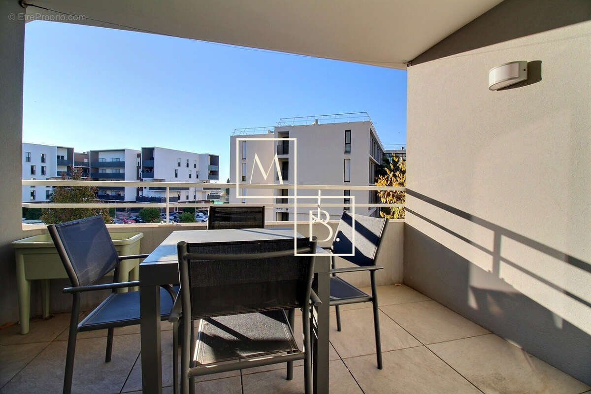 Appartement à JUVIGNAC