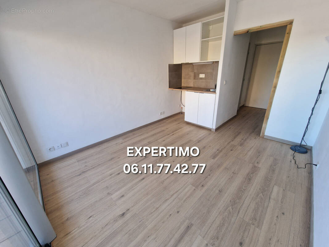 Appartement à MAUGUIO