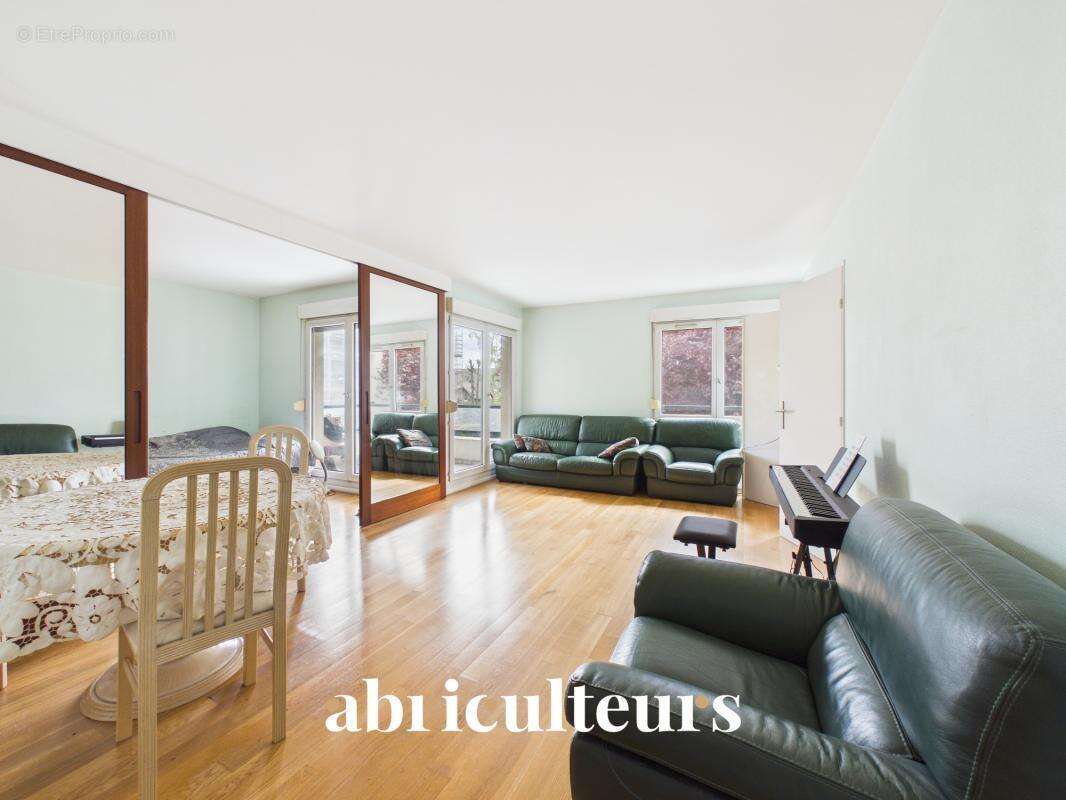 Appartement  de 84,78 m² en vente à Nogent-sur-Marne (94130) - photo 2