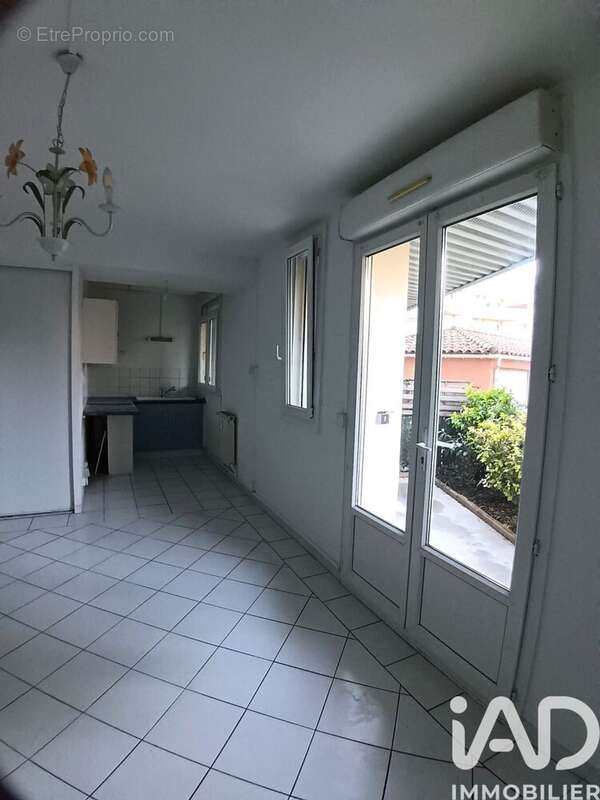Photo 4 - Appartement à SORGUES