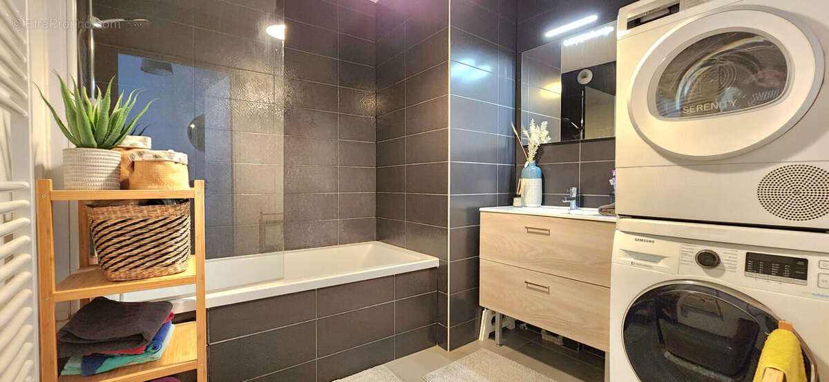 Appartement à SAINT-GRATIEN