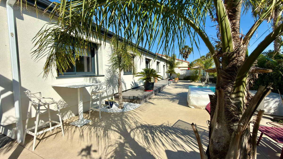 Maison à SAINT-CYPRIEN