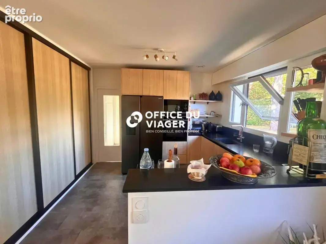 Maison - 6 pièces - 260 m² - photo 6