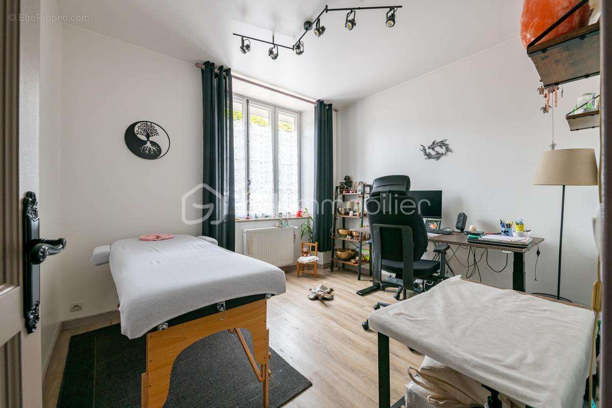 Maison à COURLON-SUR-YONNE