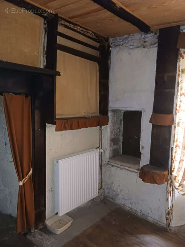 Maison à SAINT-BONNET-DE-SALERS