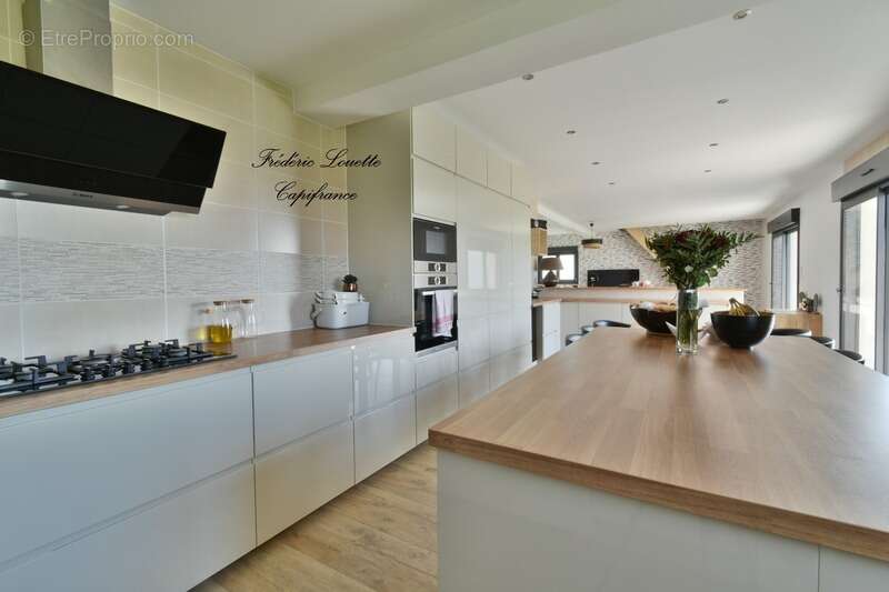 Maison à MONTMIRAIL