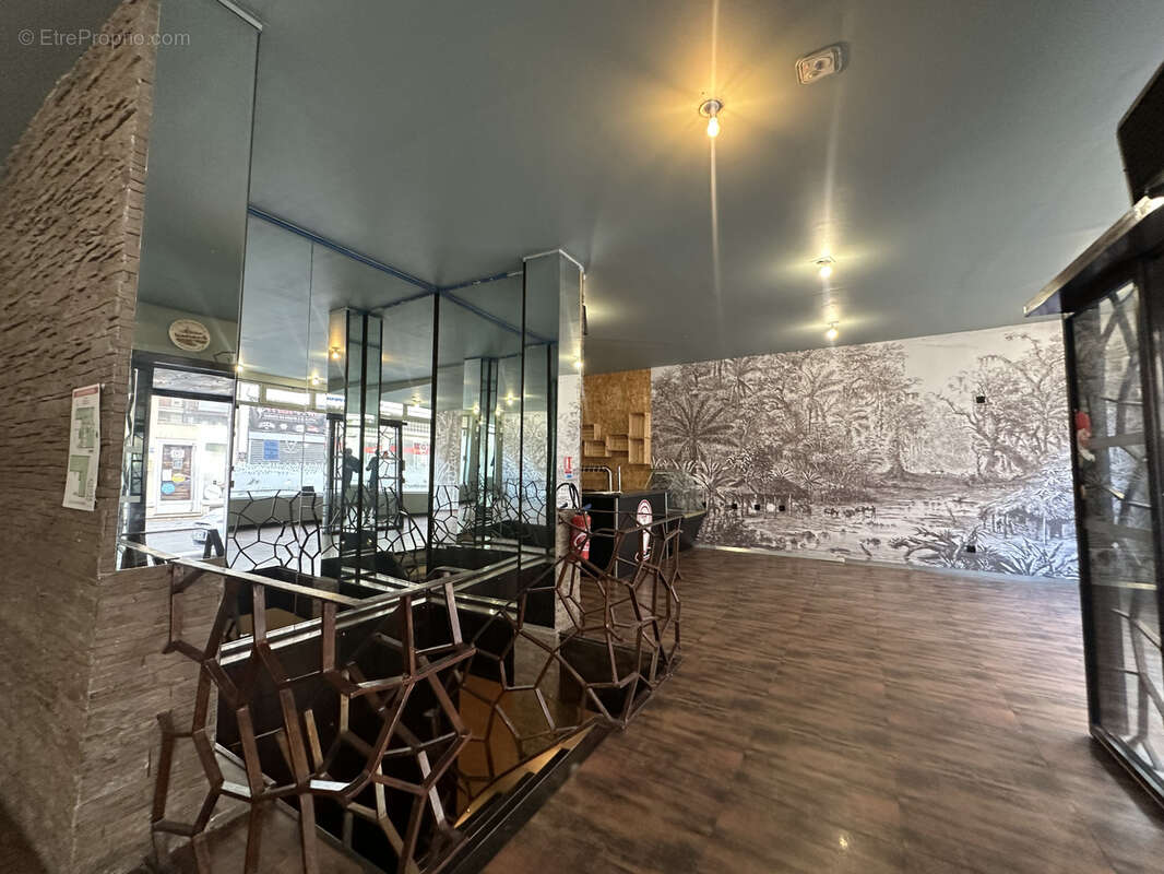 Commerce à VALENCIENNES