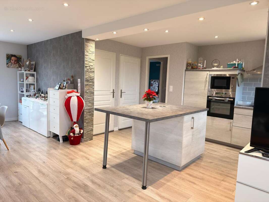 Photo 2 - Maison à RIOZ