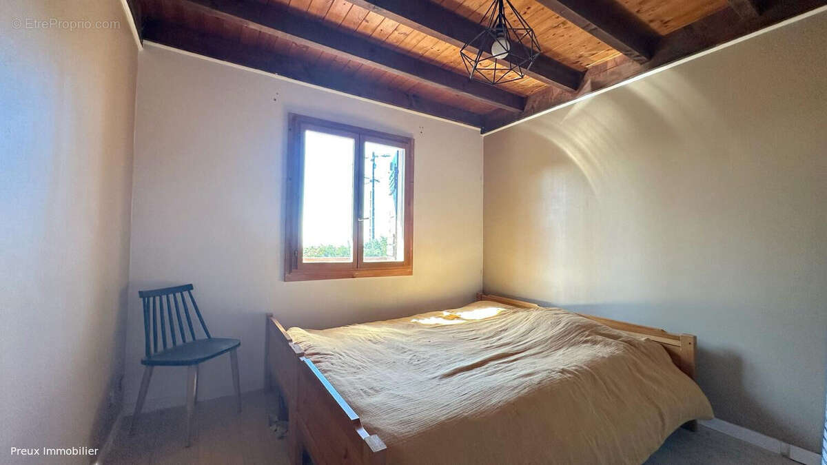 Maison à SAINT-SIXT