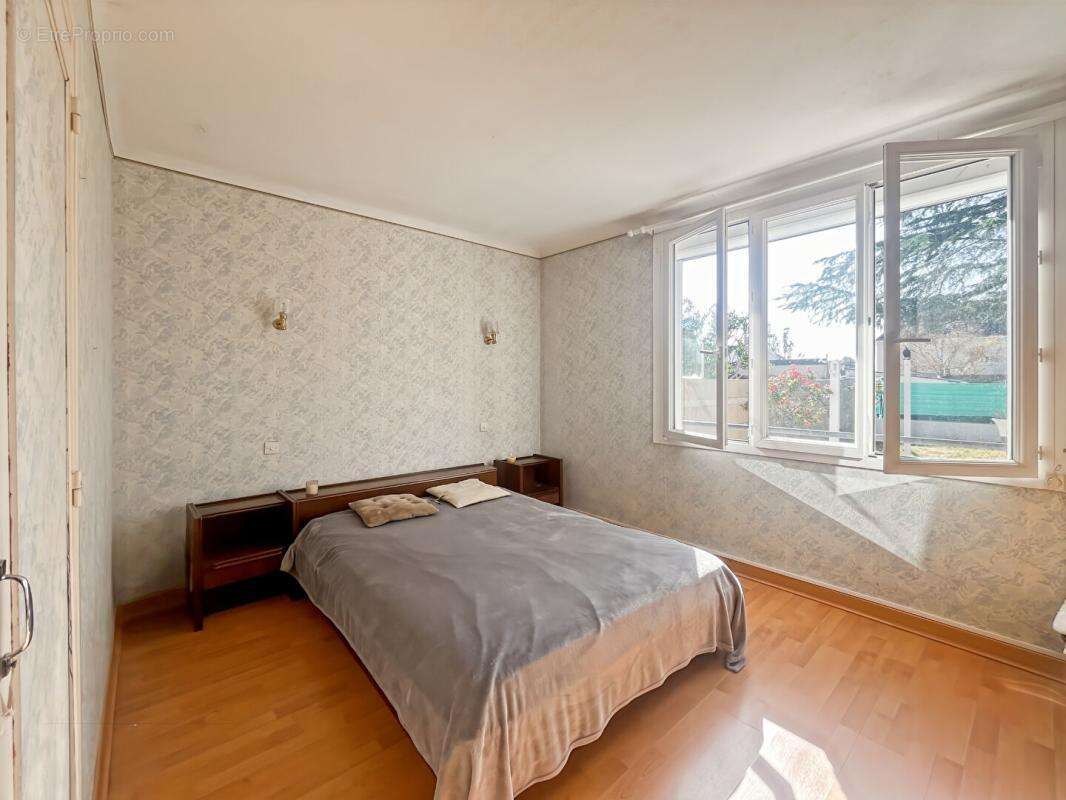 Maison Saint Nazaire 4 pièce(s) 69 m2 plus combles et garage - photo 7
