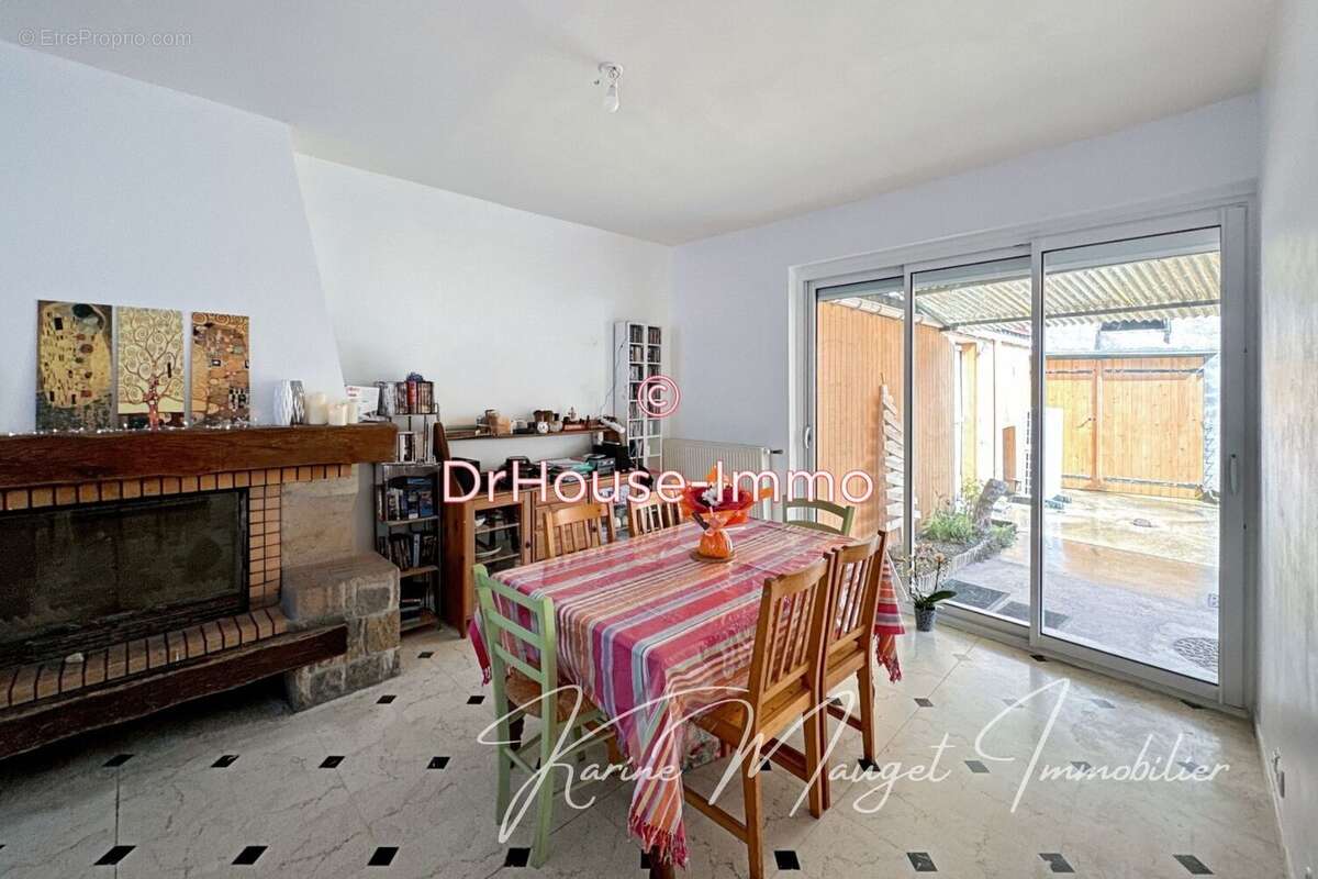 Maison à ROMENY-SUR-MARNE