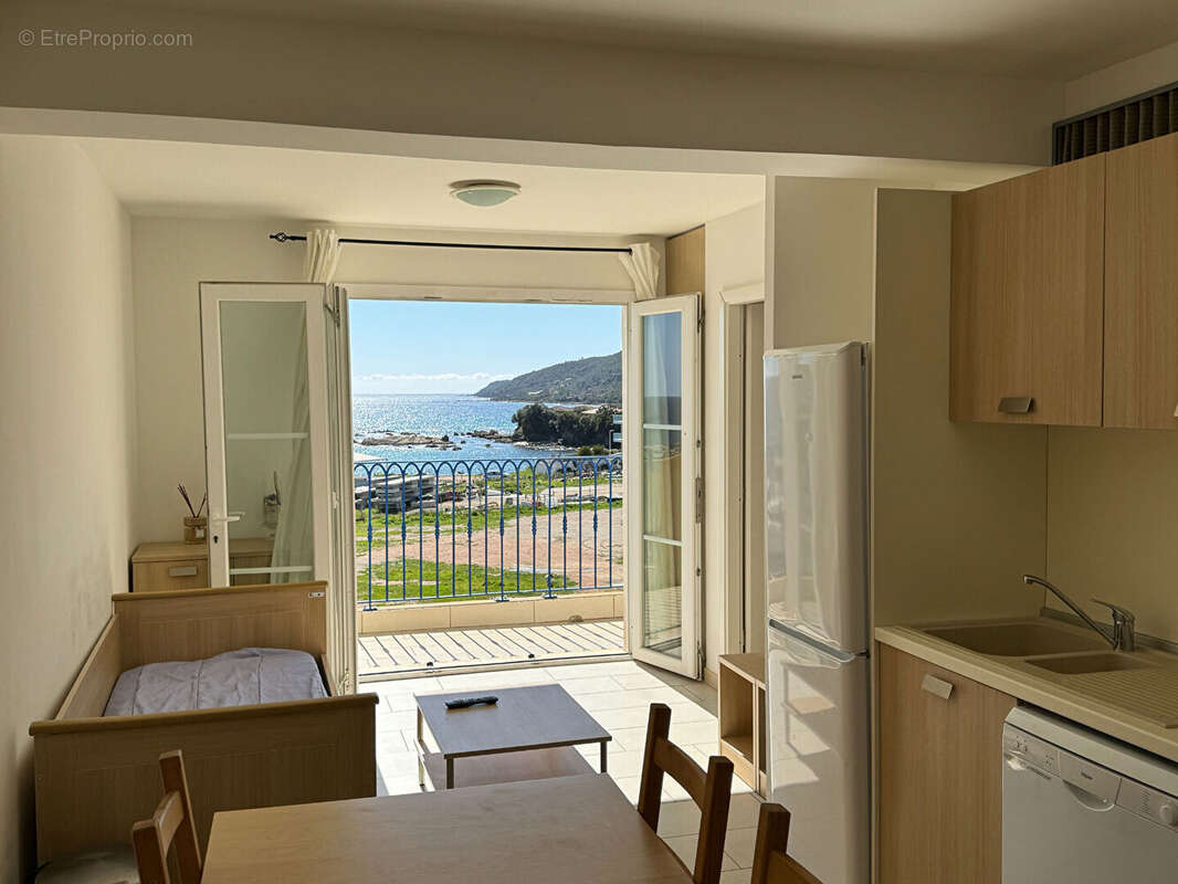 Appartement à SARI-SOLENZARA