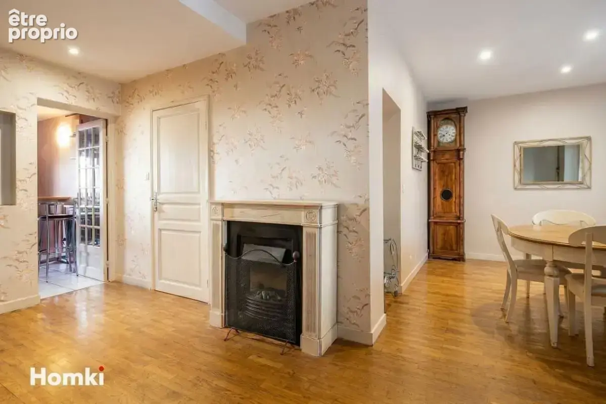 Appartement T3 de 92 m² à Grenoble 38000, Rue Thiers - photo 5