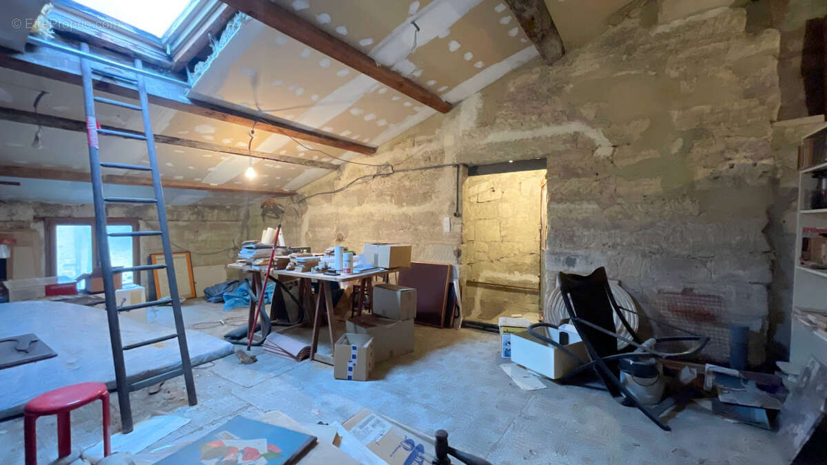 Maison à UZES