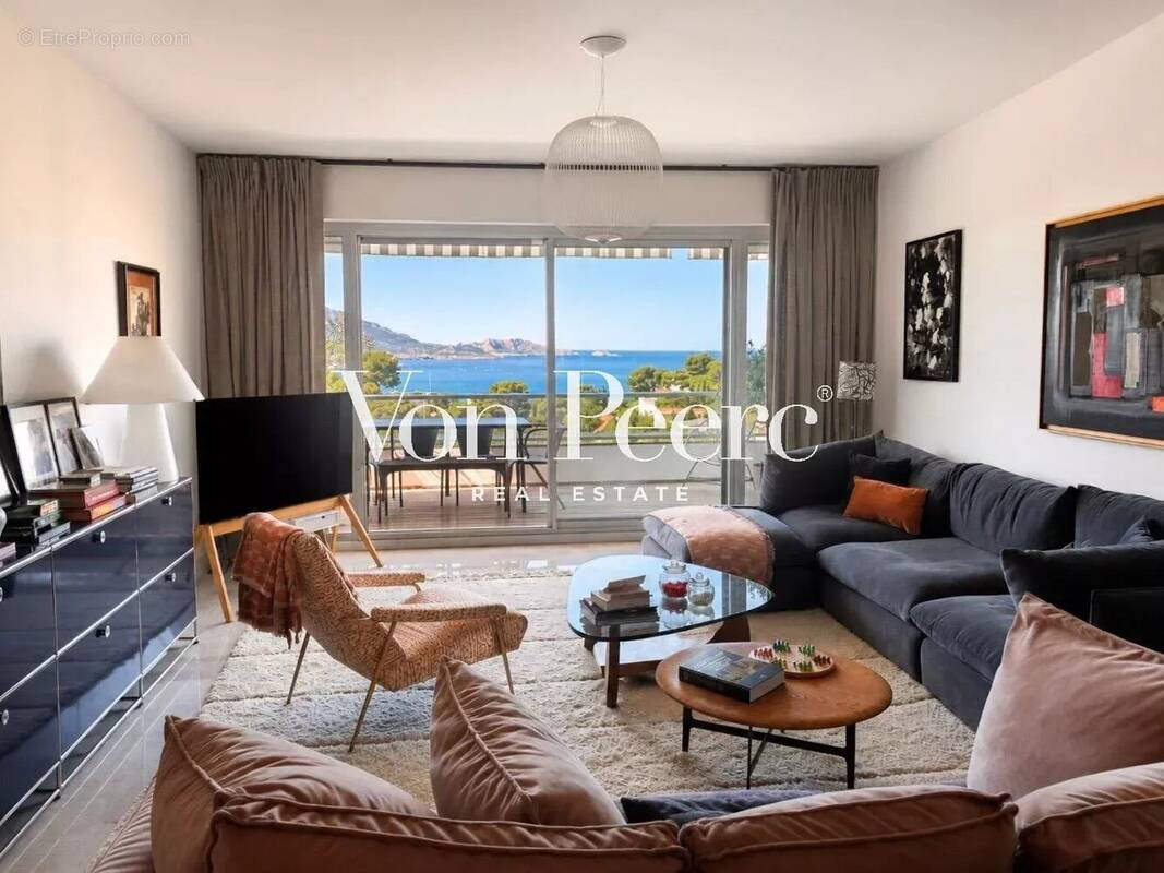 Appartement à MARSEILLE-8E
