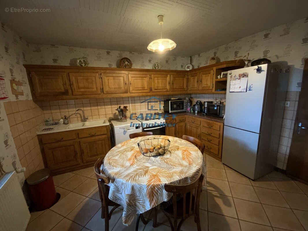 Maison à RONCHAMP