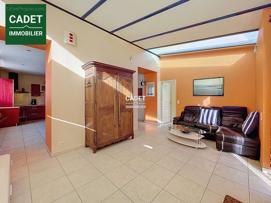 Maison à LA LUCERNE-D'OUTREMER