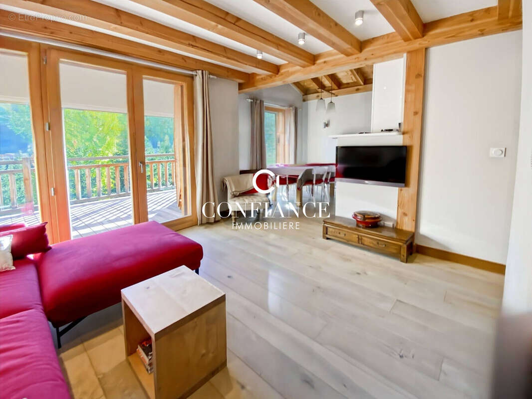 Appartement à SAINT-ETIENNE-DE-TINEE