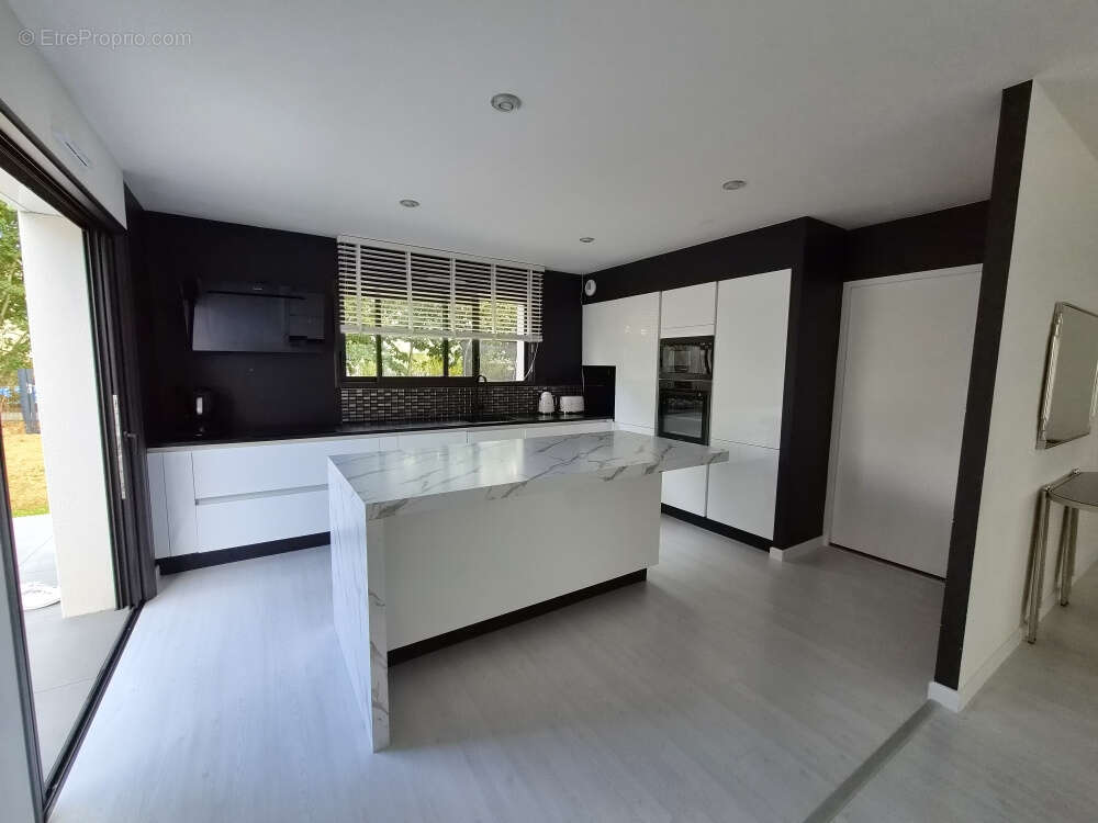 Maison moderne de 173 m2 habitables - photo 5