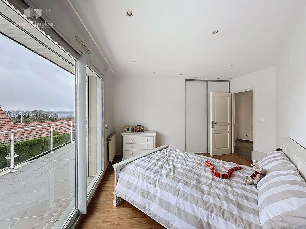 Maison à EVIAN-LES-BAINS