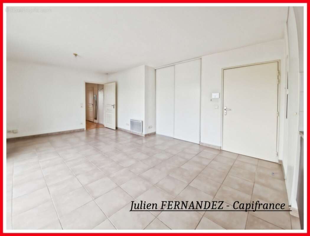 Dpt Indre et Loire (37), à vendre CHAMBRAY LES TOURS Appartement T2 de 41.72m² et 2 places de parking - photo 4