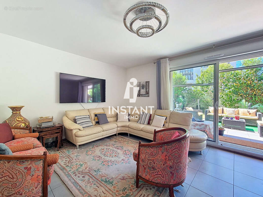 Appartement à MAISONS-ALFORT