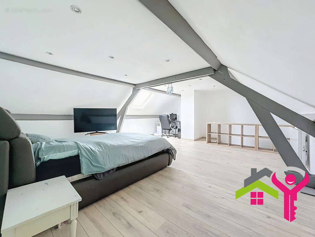 Maison à LIEU-SAINT-AMAND