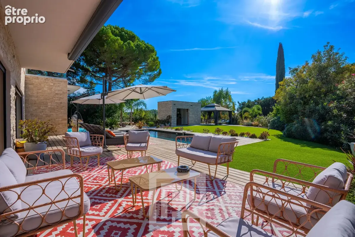 Superbe villa contemporaine au calme, avec vue dégagée sur les collines - photo 6