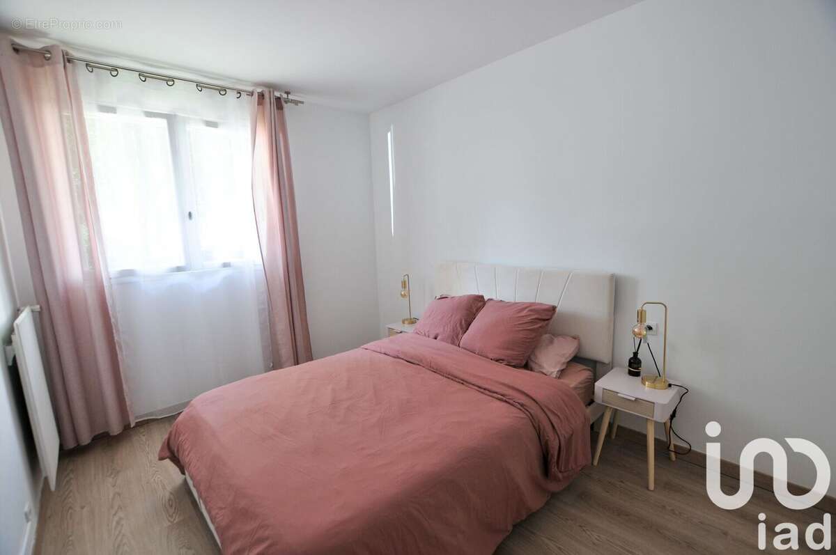 Photo 9 - Appartement à LE PERREUX-SUR-MARNE