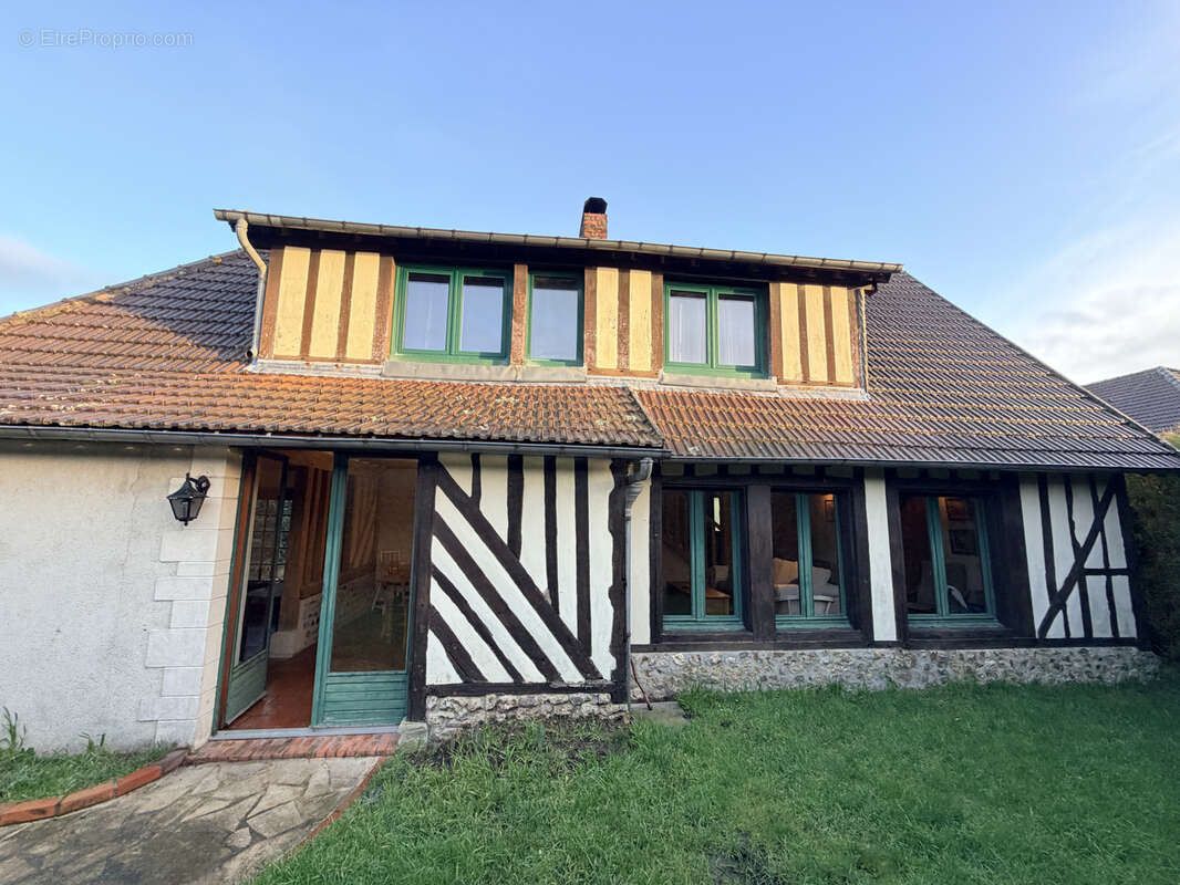 Maison à SAINT-GATIEN-DES-BOIS