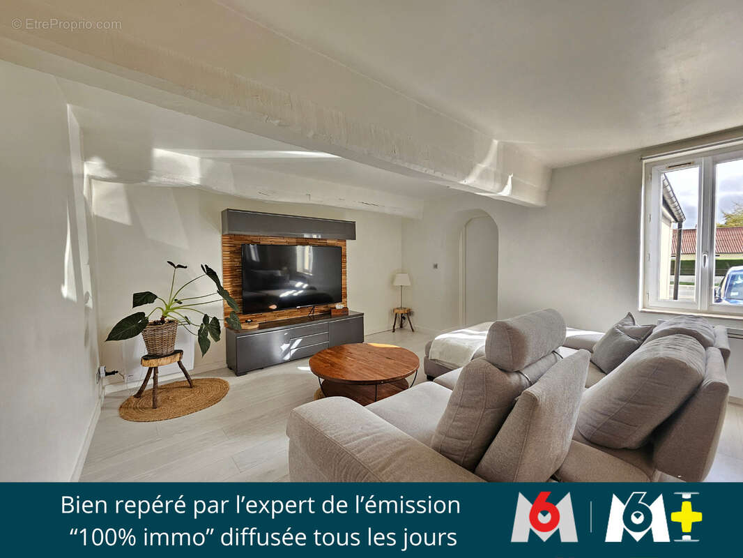 Maison à RAINNEVILLE