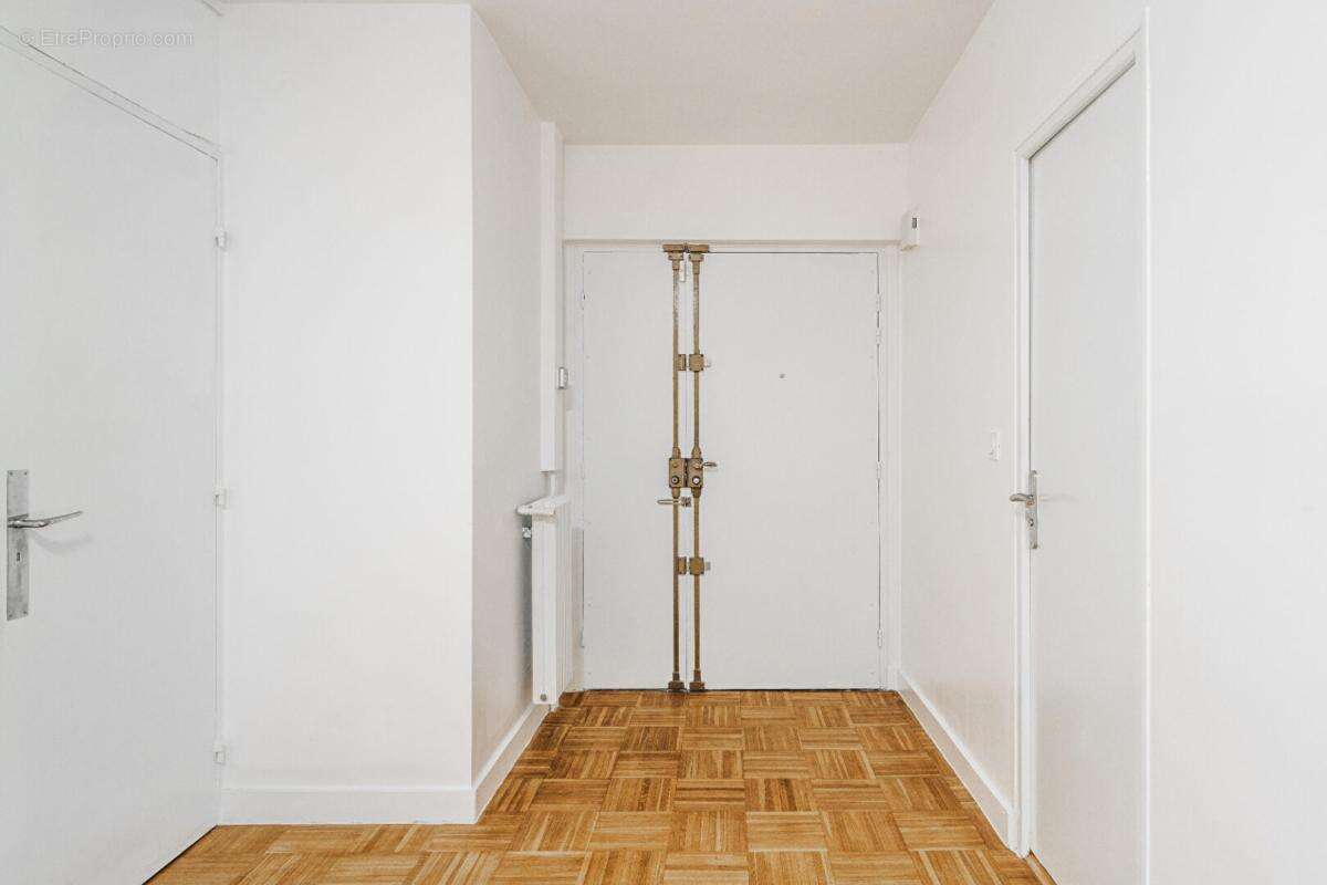 Appartement à PARIS-19E