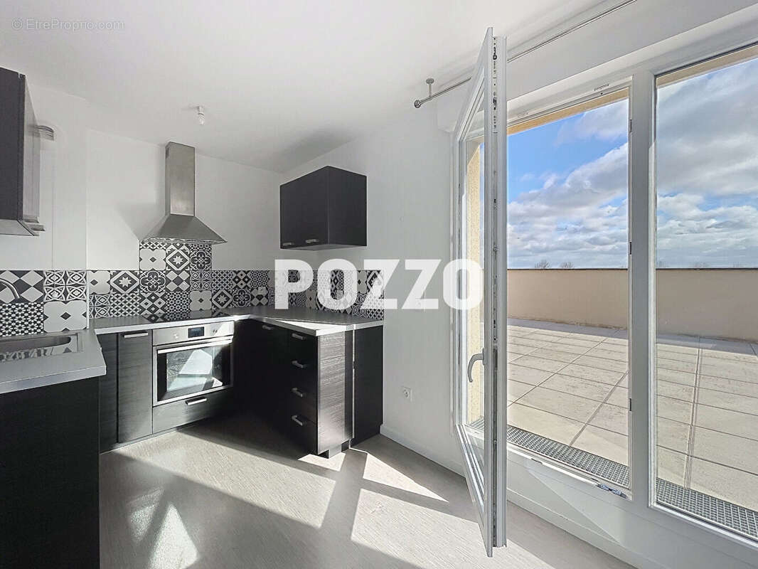 Appartement à COLOMBELLES