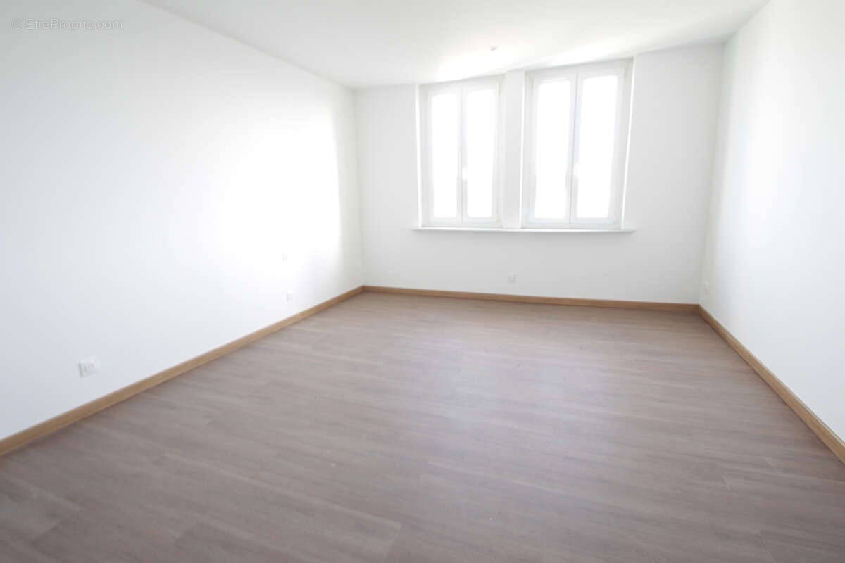 Appartement à PELTRE