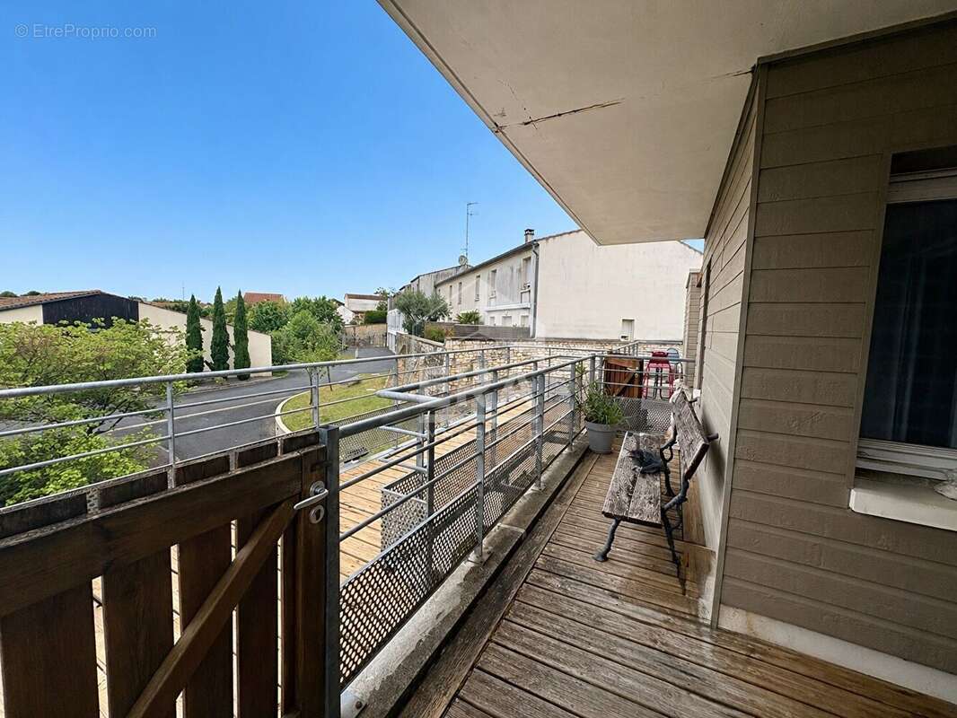 Appartement à SAINTES