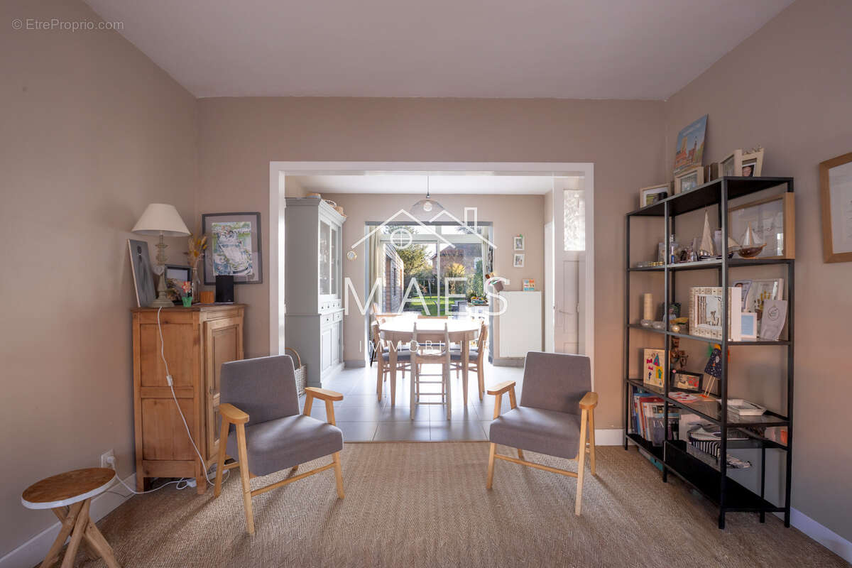 Maison à WAMBRECHIES