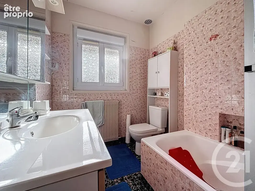 Maison 6 pièces 130 m² à vendre à Chartres (28000) - photo 9