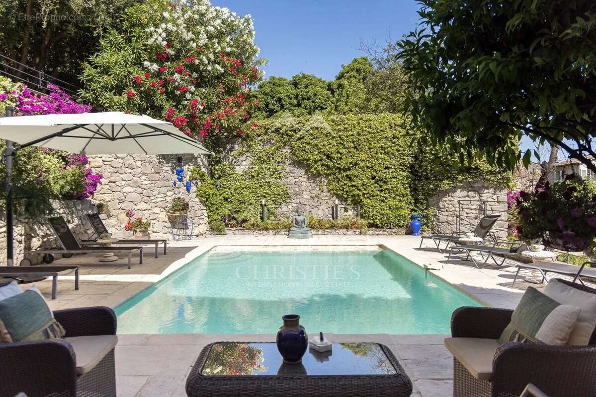Maison à BIOT