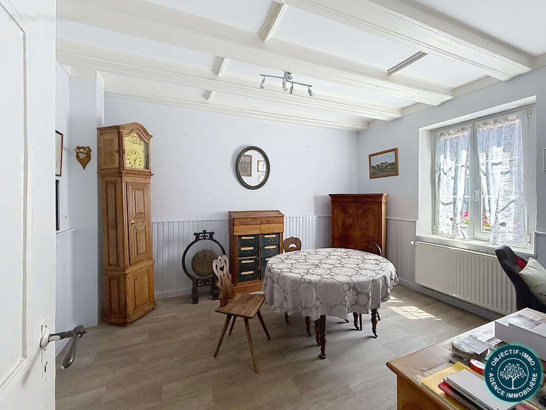 Exceptionnel corps de ferme  batisse de 350 m2  47 ares - photo 19