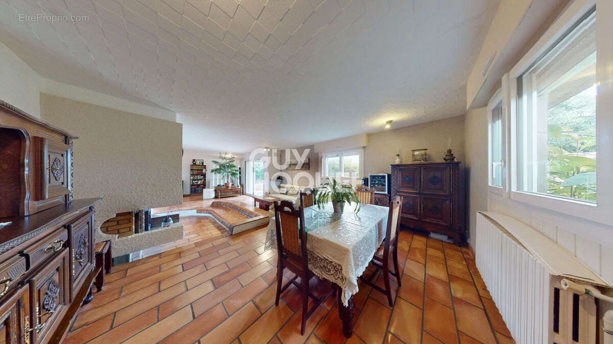 Maison à SAINT-SEVER